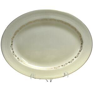 Royal Doulton Fairfax England Retired Large Oval Serving Platter-Exceptional